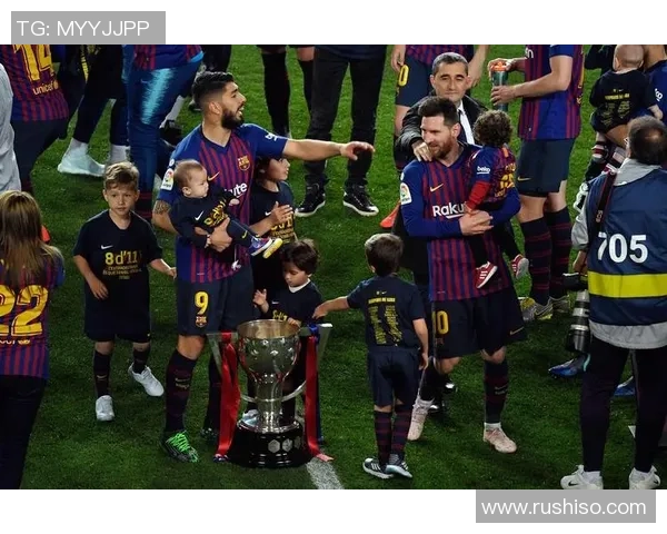 激情对决马德里竞技迎战巴萨争夺西甲巅峰荣耀